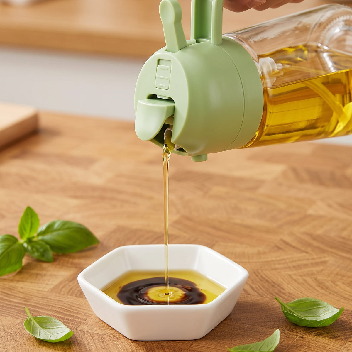 2-in-1 Glass Oil Dispenser & Sprayer Bottle (400ml)
